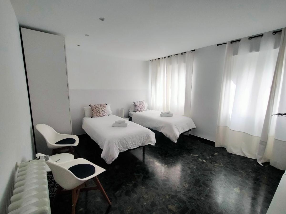 Lc Gran Via Apartment ซาราโกซา ภายนอก รูปภาพ